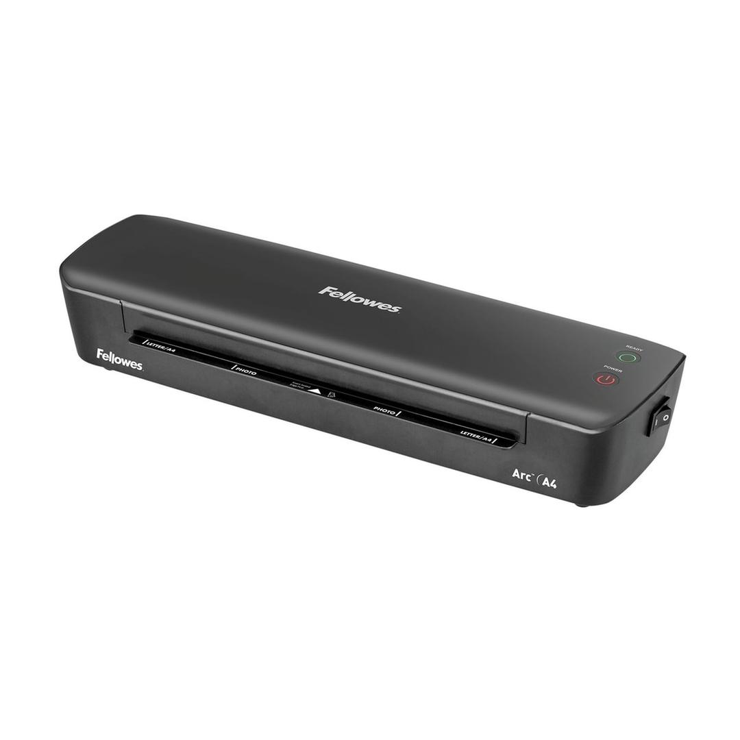 Plastifieuse à pochettes ARC A4 FELLOWES — Vue d’ensemble de trois quarts, boîtier noir